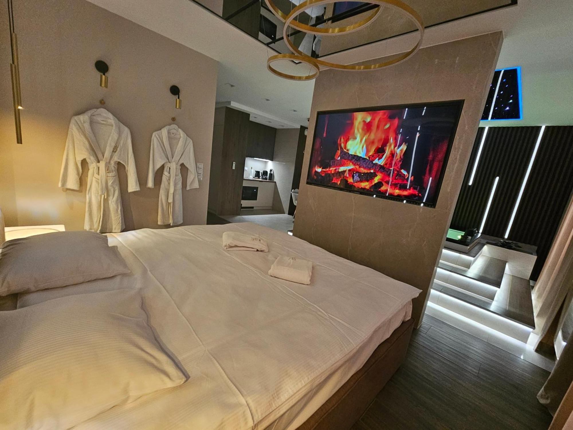 Masarska 8 Vip Apartamenty Jacuzzi Краків Екстер'єр фото
